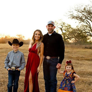 Meet your Posher, Desiree